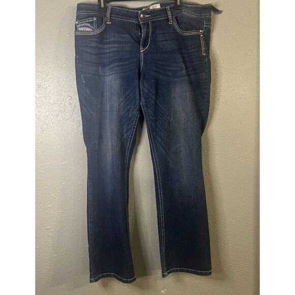 L.E.I. Low rise Slimboot junior 17 Regular Indigo Blue Distressed Gilmore Girls - Picture 1 of 14